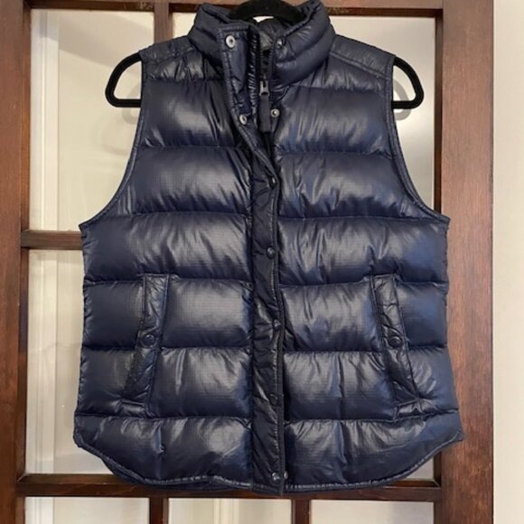 J.Crew Navy Blue Puffer Vest, Size Medium - Picture 1 of 6